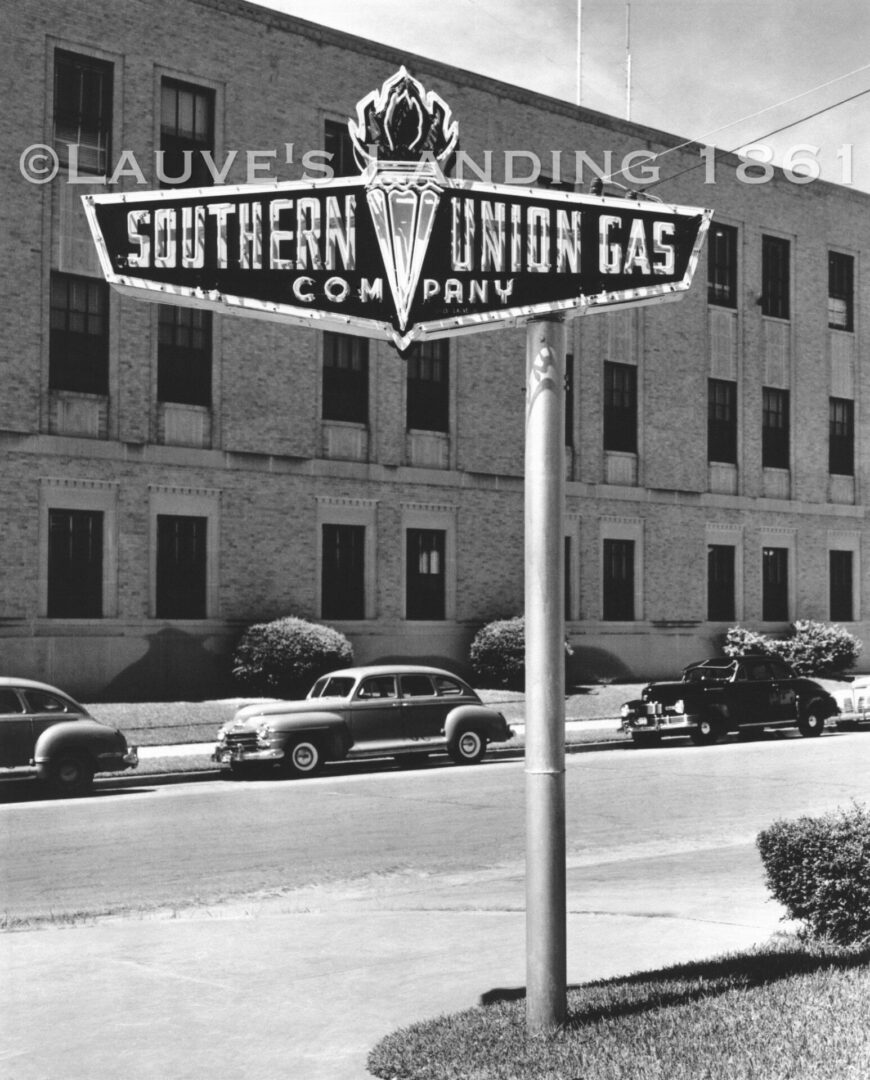 Southern Union Gas Company neon sign